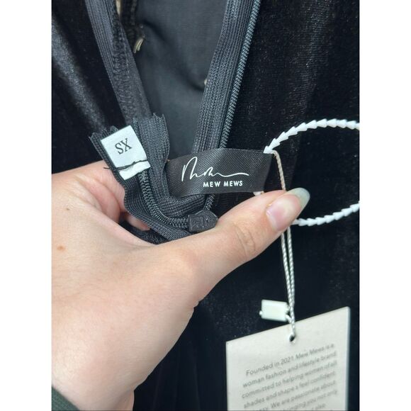 NWT Mew Mews Black Plunge-Neck Gown with Gold Star Appliques Statement Dress XS - Picture 10 of 12